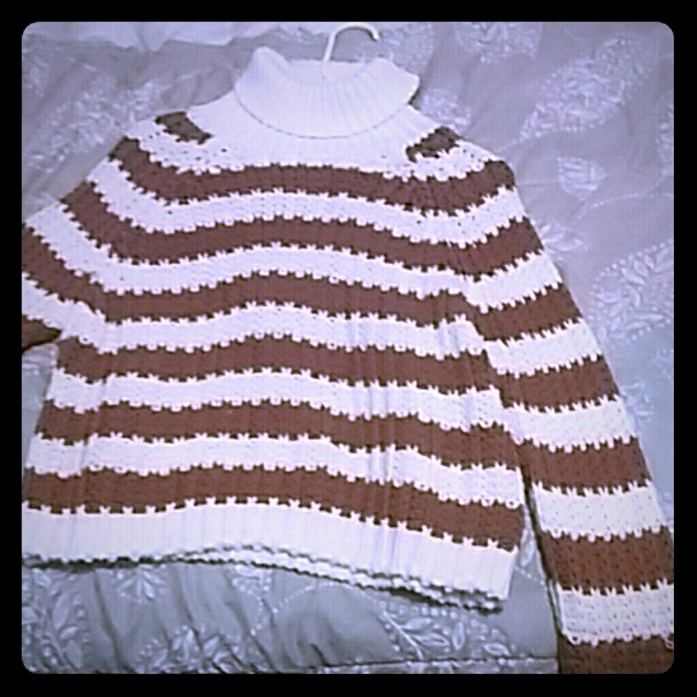 Forever 21 Turtleneck Sweater